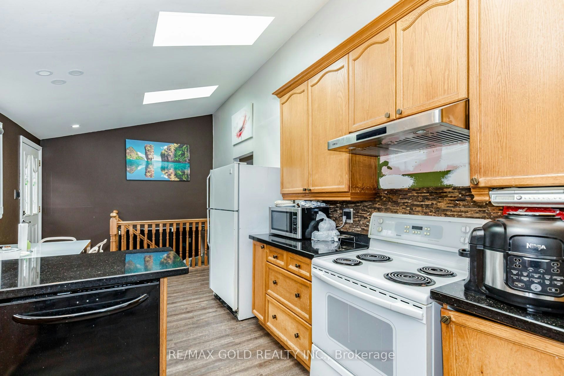 30 Grassmere Crescent, Brampton, ON, L6S 1C8 - 21