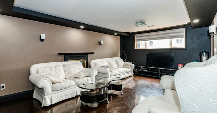 30 Grassmere Crescent, Brampton, ON, L6S 1C8 - 4