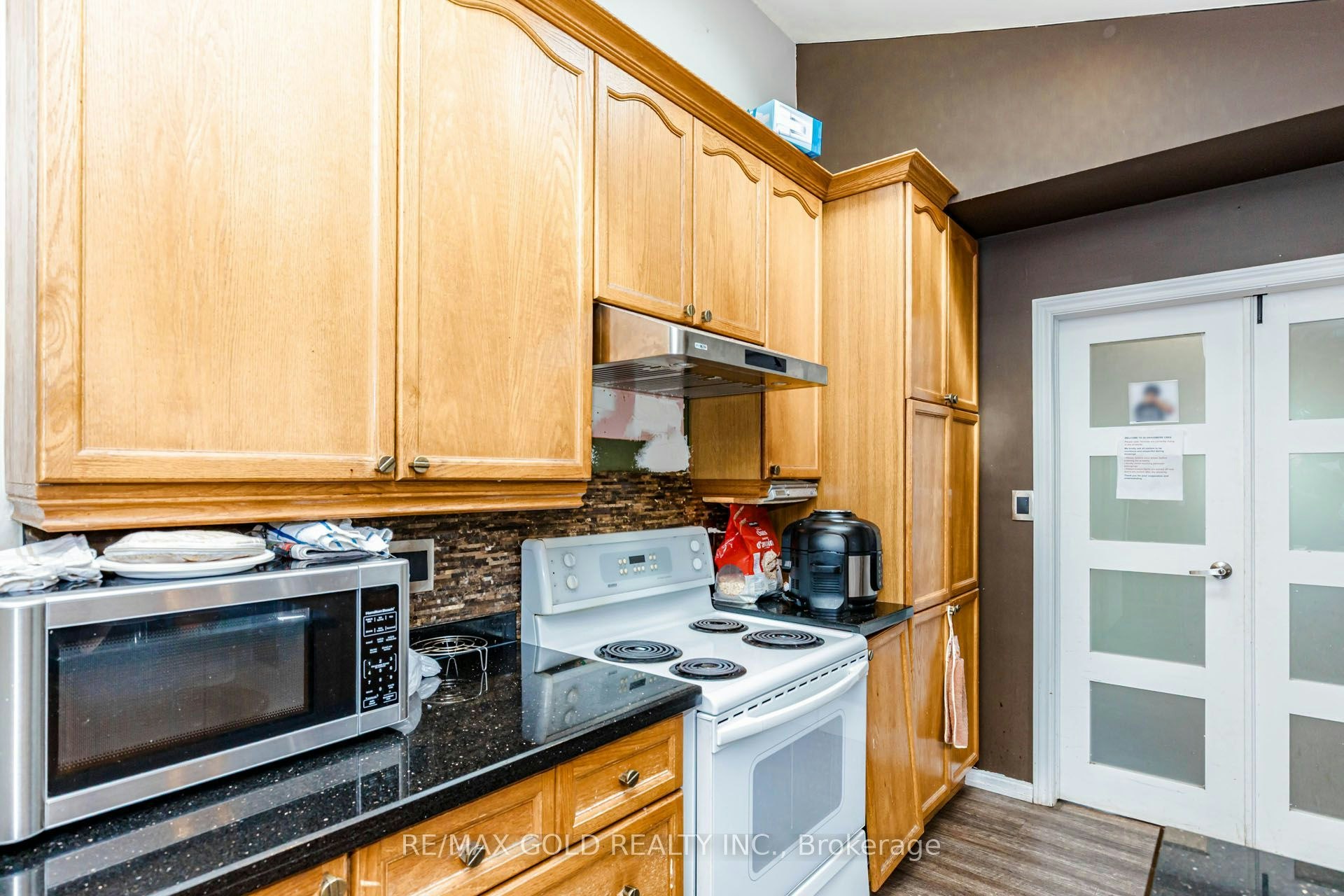 30 Grassmere Crescent, Brampton, ON, L6S 1C8 - 17