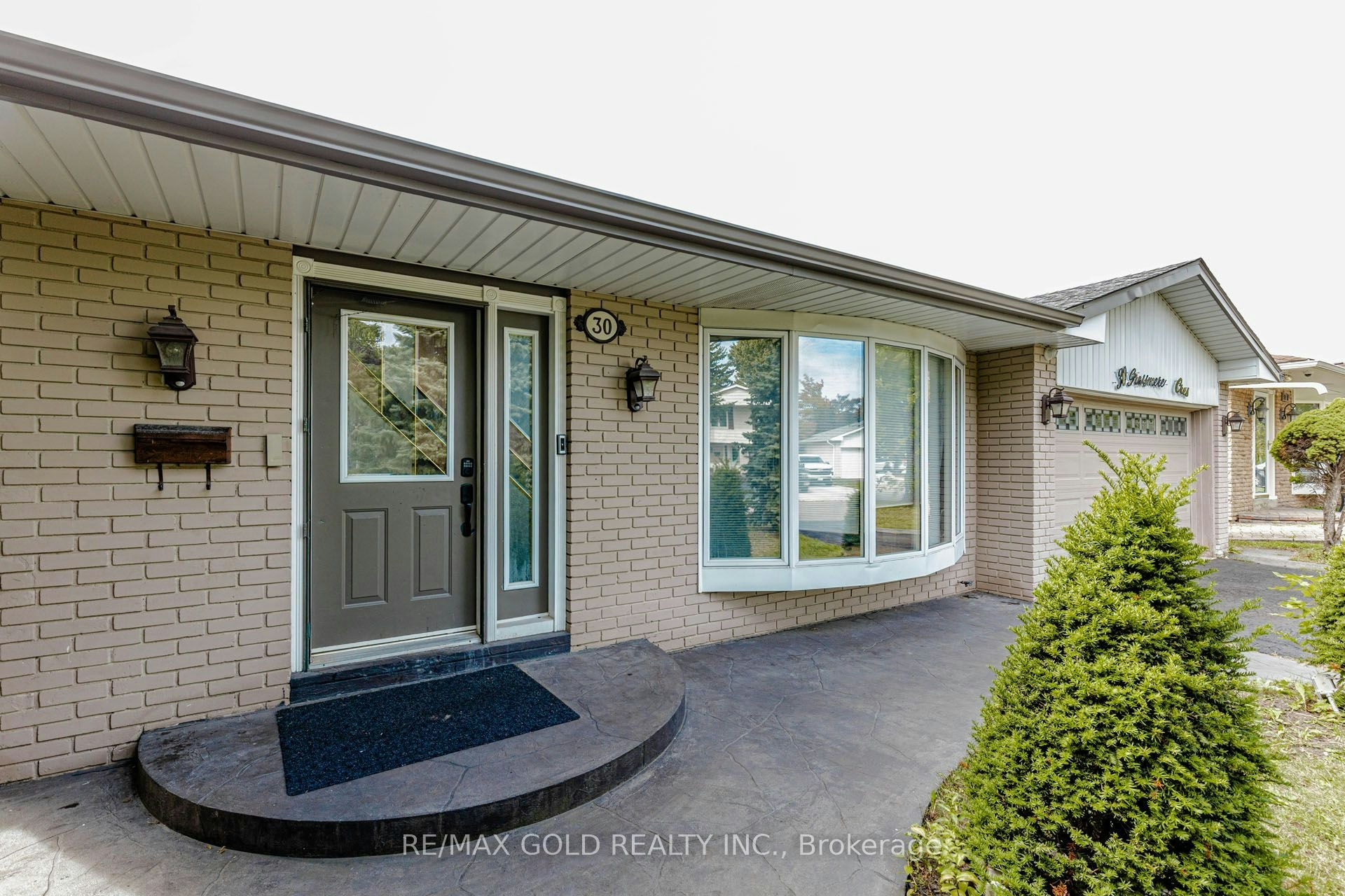 30 Grassmere Crescent, Brampton, ON, L6S 1C8 - 44