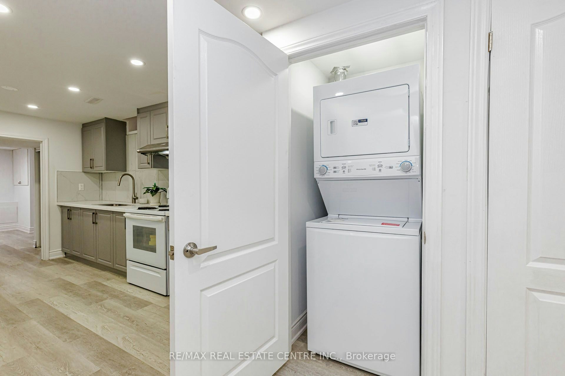 #2-17 Scotia Drive, Brampton, ON, L6Y 2W3 - 22