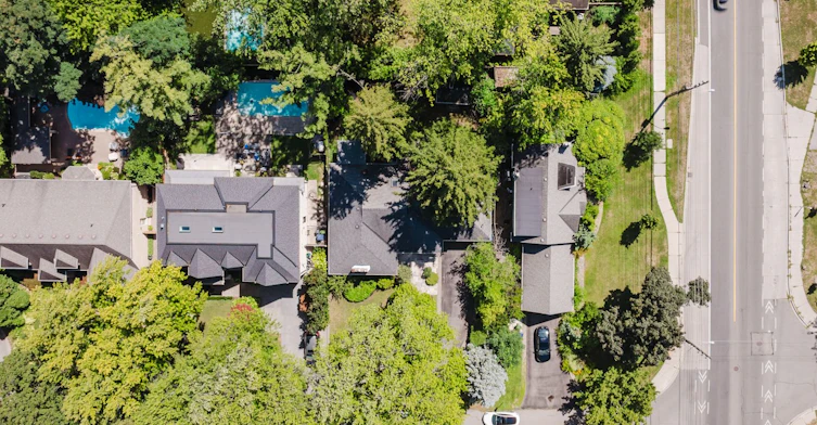 1 Romney Road, Toronto, ON, M9A 4E9 - 3