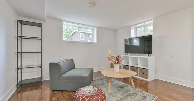 1 Romney Road, Toronto, ON, M9A 4E9 - 35