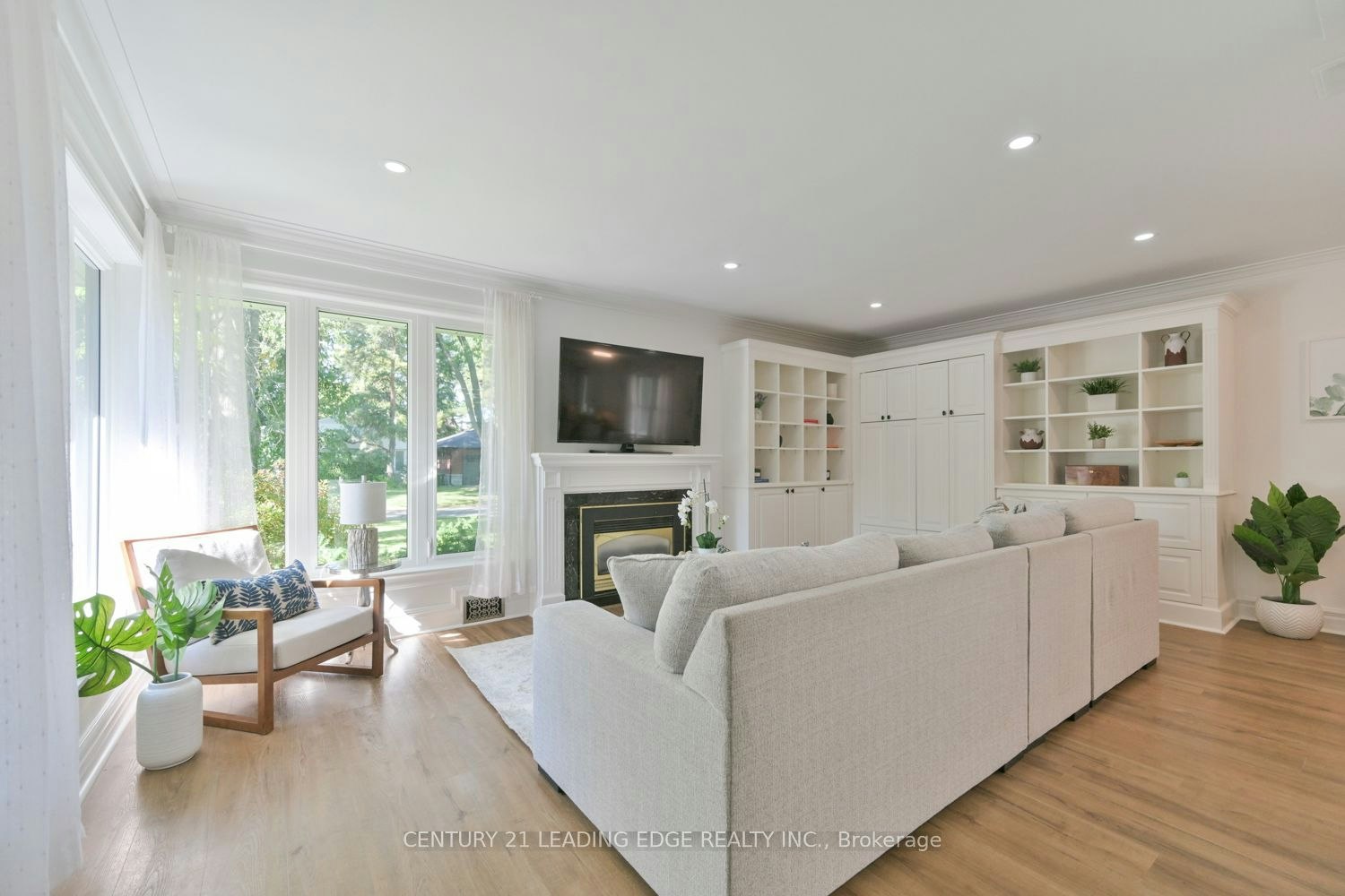 1 Romney Road, Toronto, ON, M9A 4E9 - 8