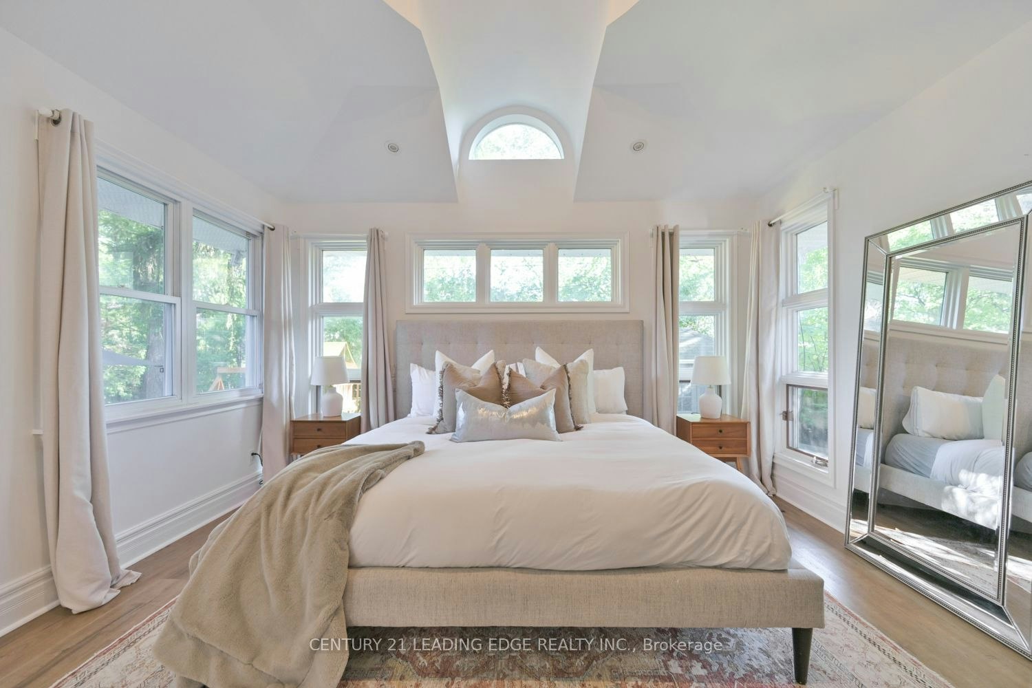 1 Romney Road, Toronto, ON, M9A 4E9 - 24