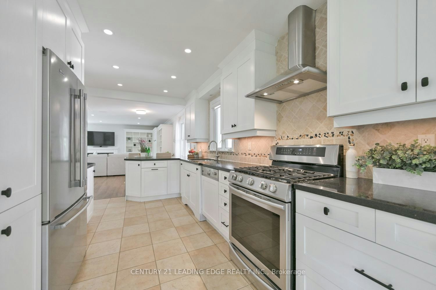 1 Romney Road, Toronto, ON, M9A 4E9 - 20
