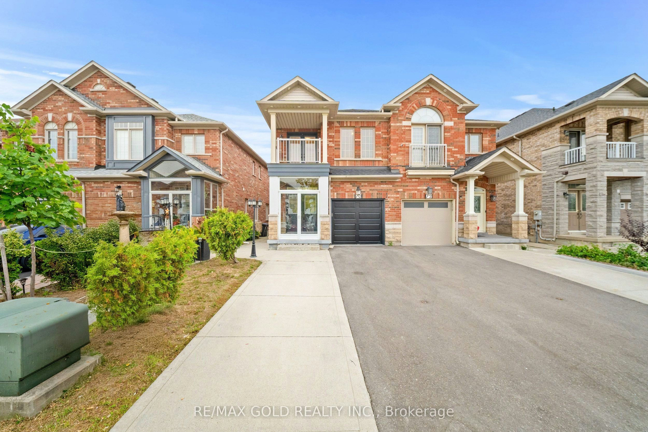70 Crystalview Crescent, Brampton, ON, L6P 2S3