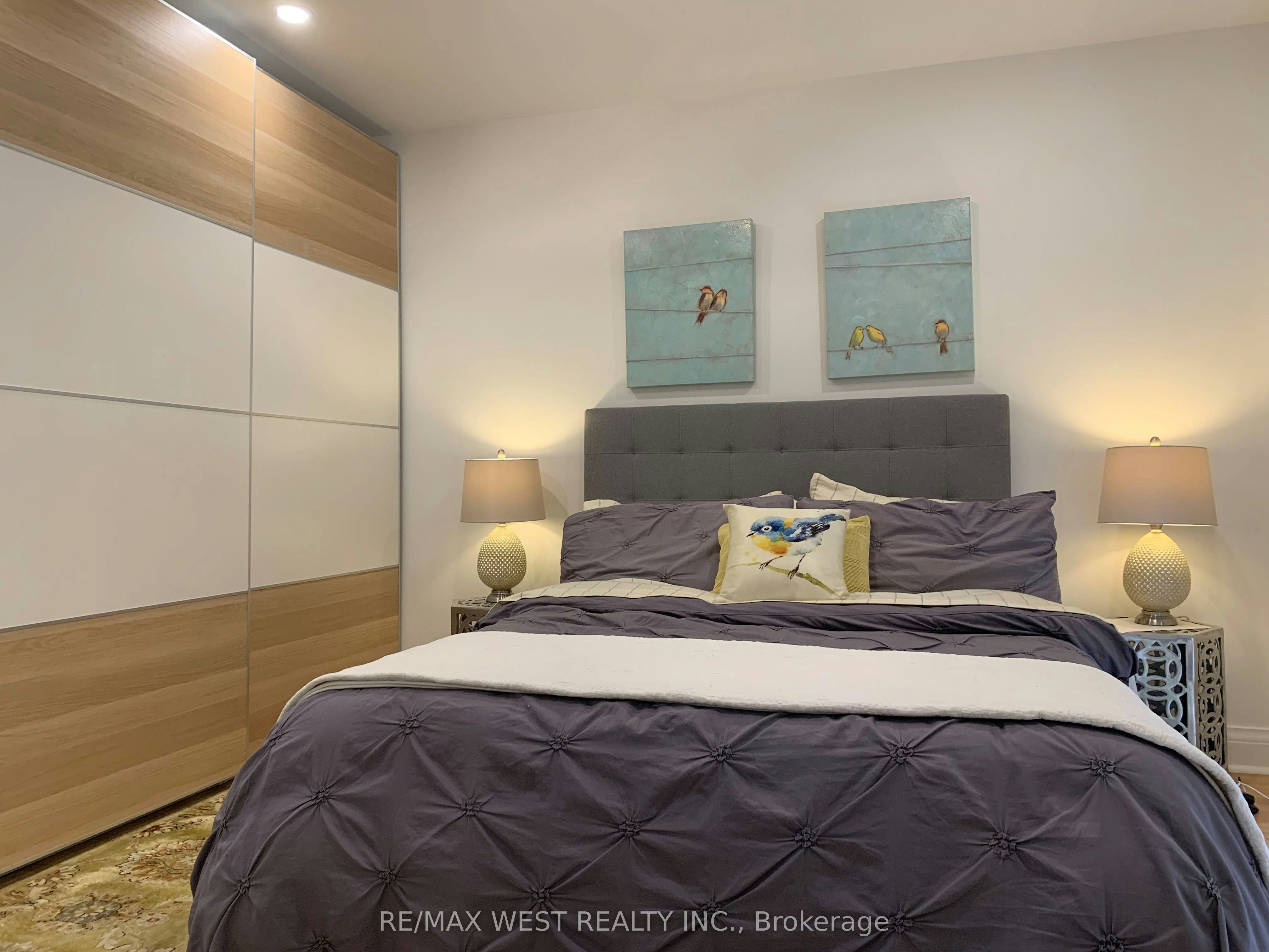 Unit 1-258 South Kingsway N/A, Toronto, ON, M6S 3V1 - 12