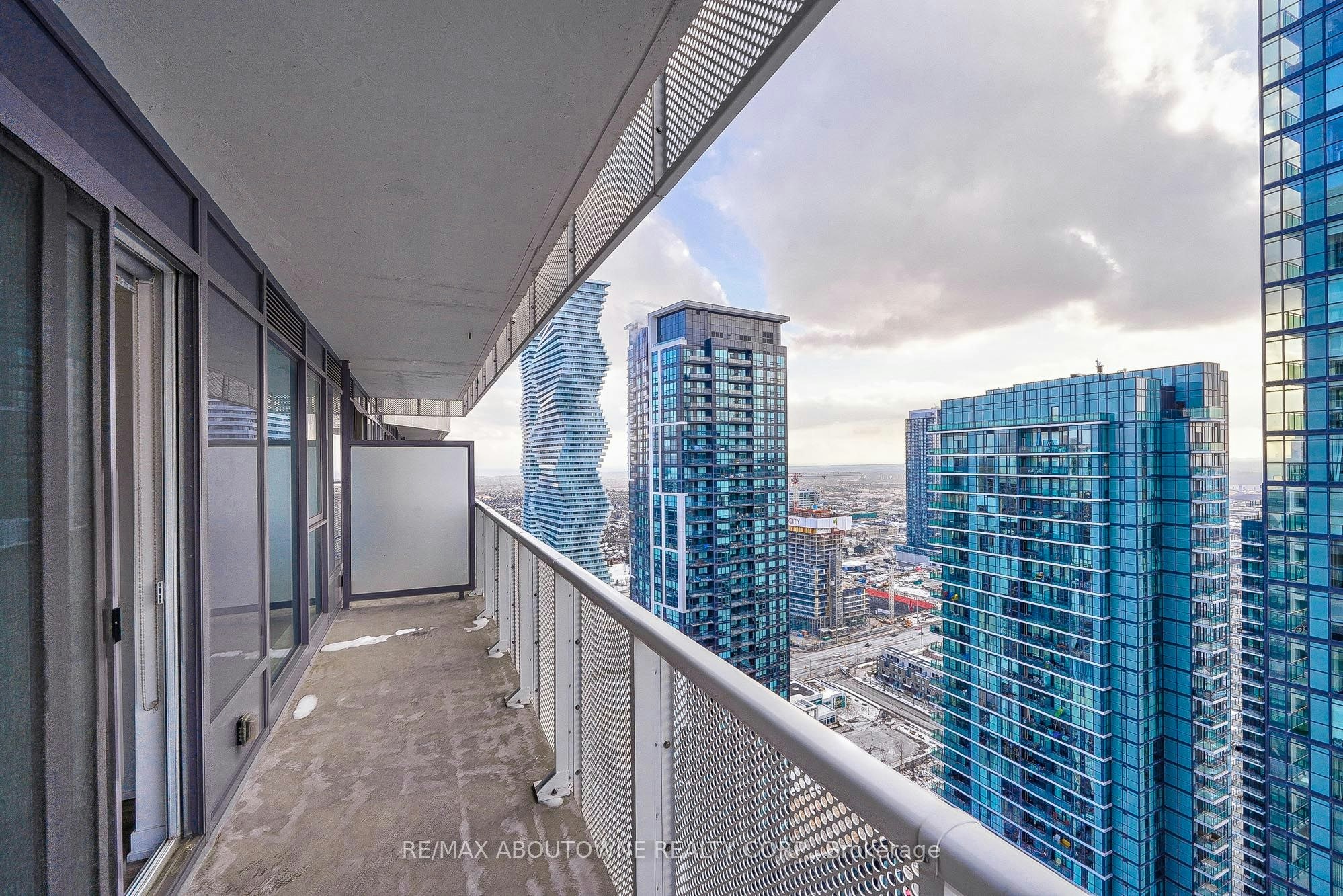 3603-4065 Confederation Parkway, Mississauga, ON, L5B 0L4 - 31