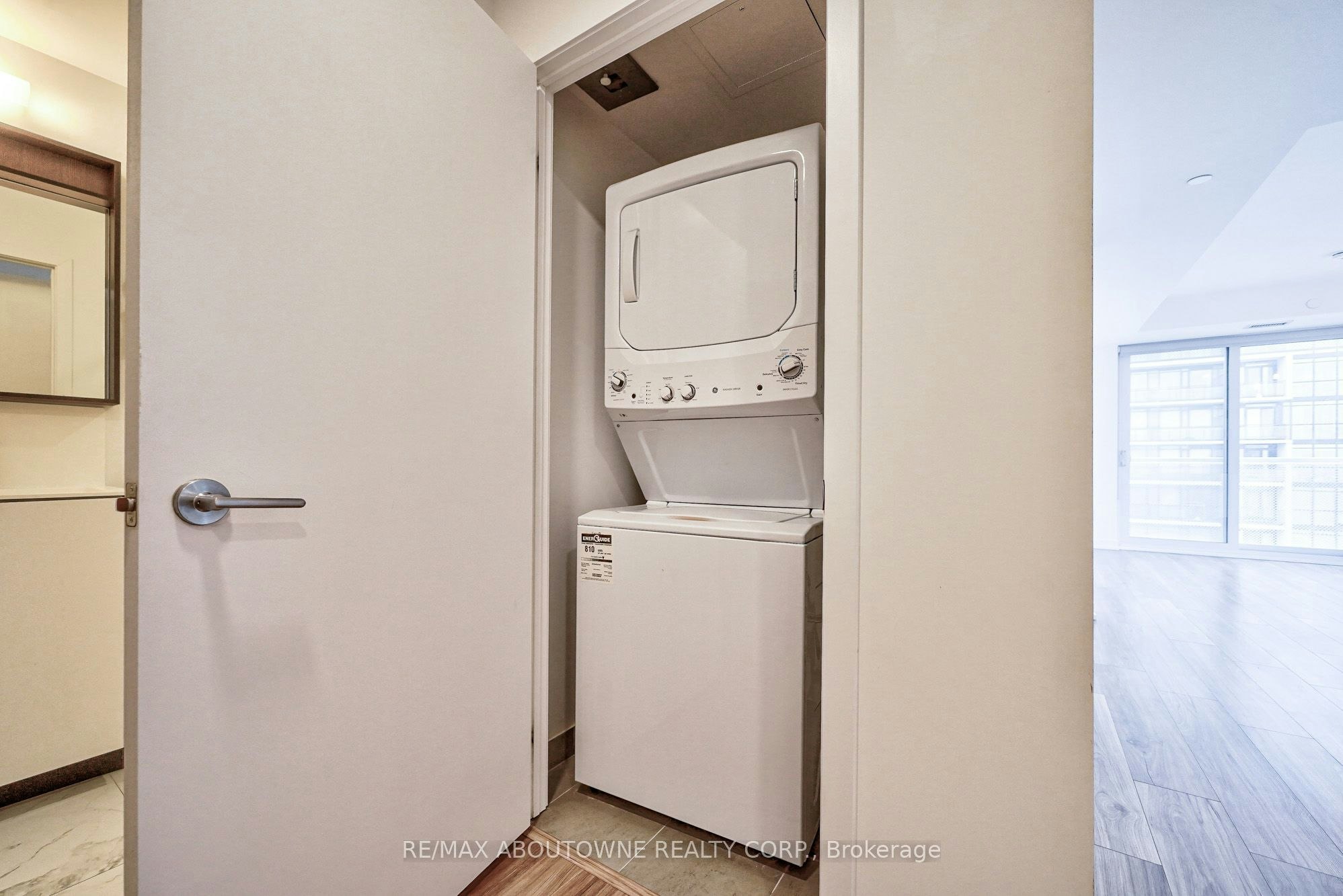 3603-4065 Confederation Parkway, Mississauga, ON, L5B 0L4 - 26