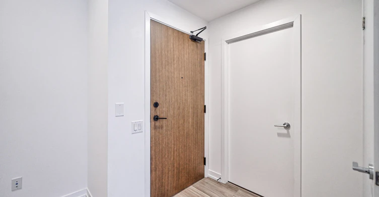 3603-4065 Confederation Parkway, Mississauga, ON, L5B 0L4 - 3