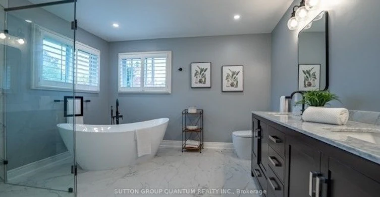 1117 Valleybrook Drive, Oakville, ON, L6H 4N1 - 12