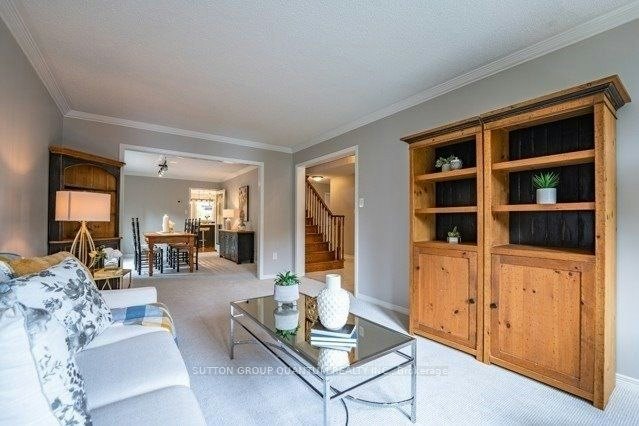 1117 Valleybrook Drive, Oakville, ON, L6H 4N1 - 6