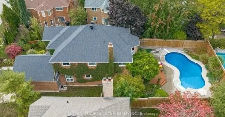 1117 Valleybrook Drive, Oakville, ON, L6H 4N1 - 2
