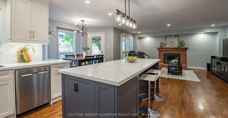 1117 Valleybrook Drive, Oakville, ON, L6H 4N1 - 3