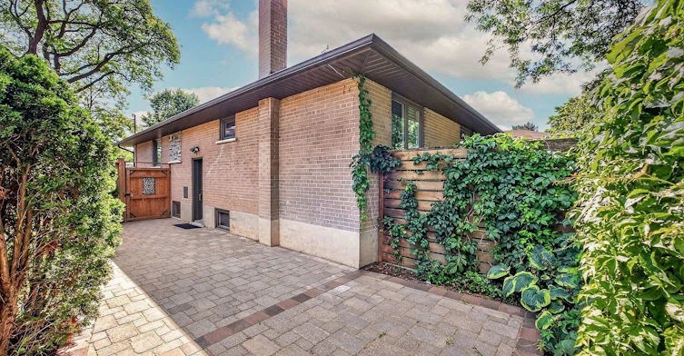 57 Merrygale Crescent, Toronto, ON, M9B 5N9 - 38