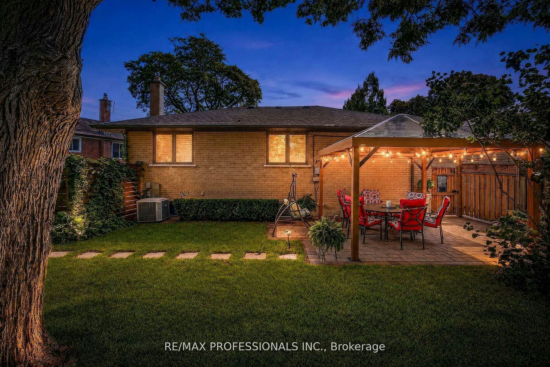 57 Merrygale Crescent, Toronto, ON, M9B 5N9 - 39