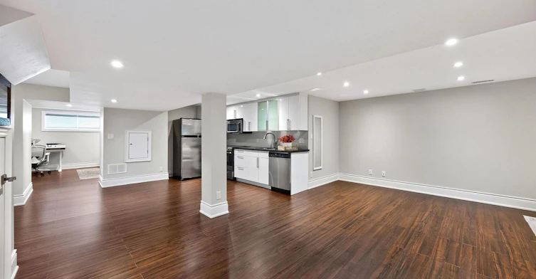 57 Merrygale Crescent, Toronto, ON, M9B 5N9 - 28