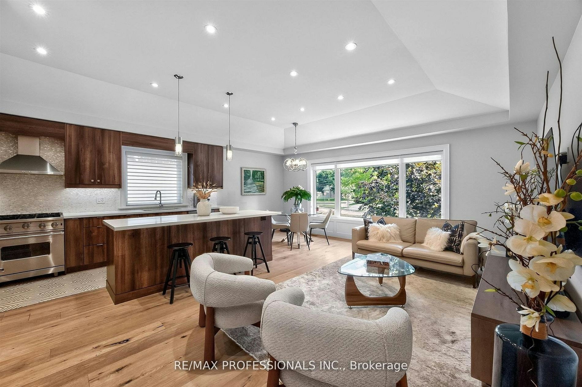 57 Merrygale Crescent, Toronto, ON, M9B 5N9 - 8