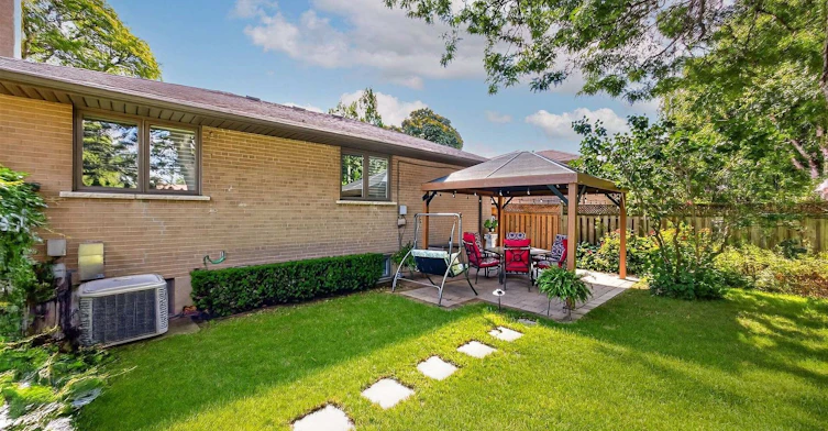 57 Merrygale Crescent, Toronto, ON, M9B 5N9 - 43