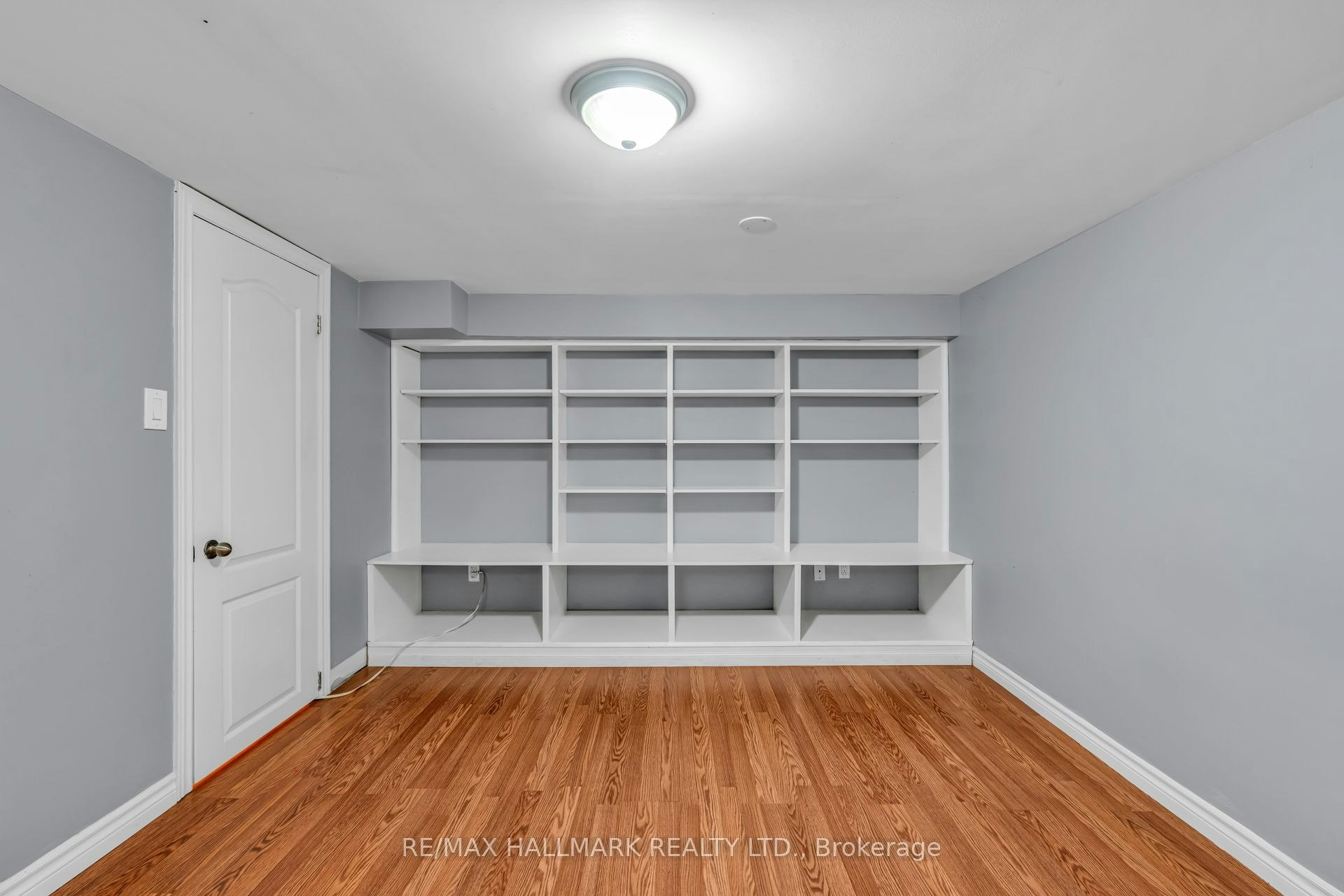 65 Kirknewton Road, Toronto, ON, M6E 3X9 - 24