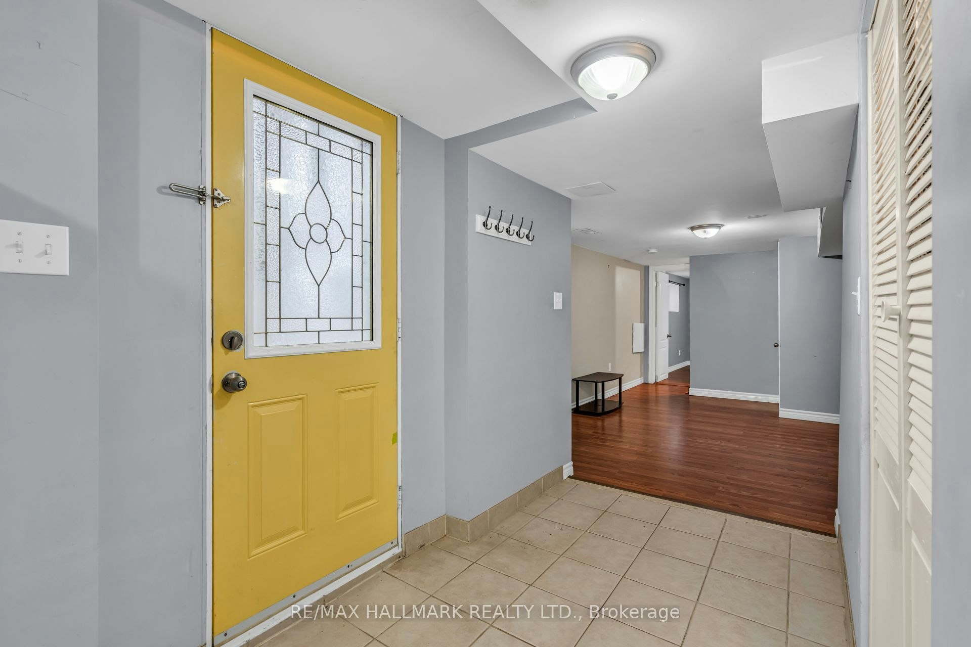 65 Kirknewton Road, Toronto, ON, M6E 3X9 - 5