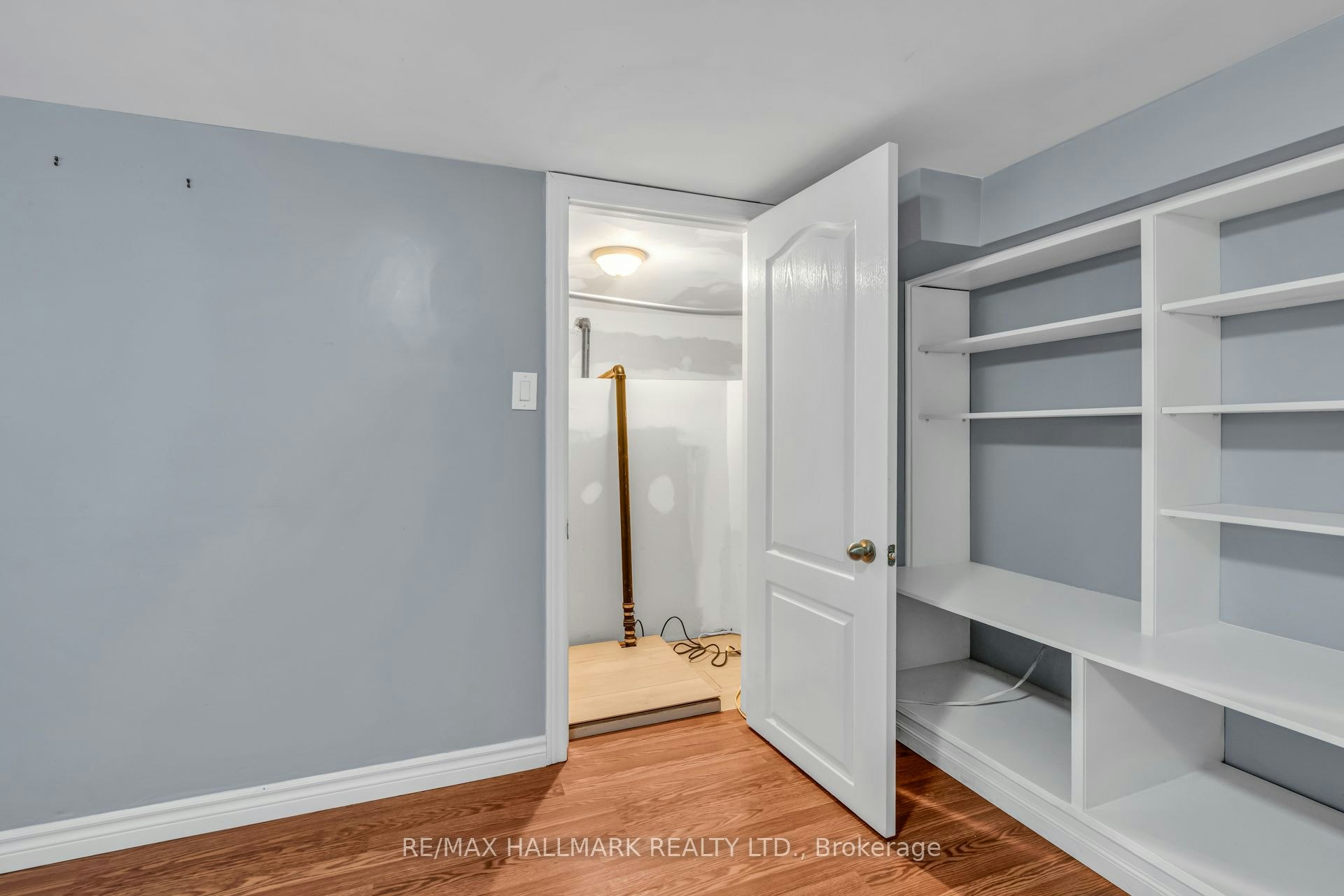 65 Kirknewton Road, Toronto, ON, M6E 3X9 - 29