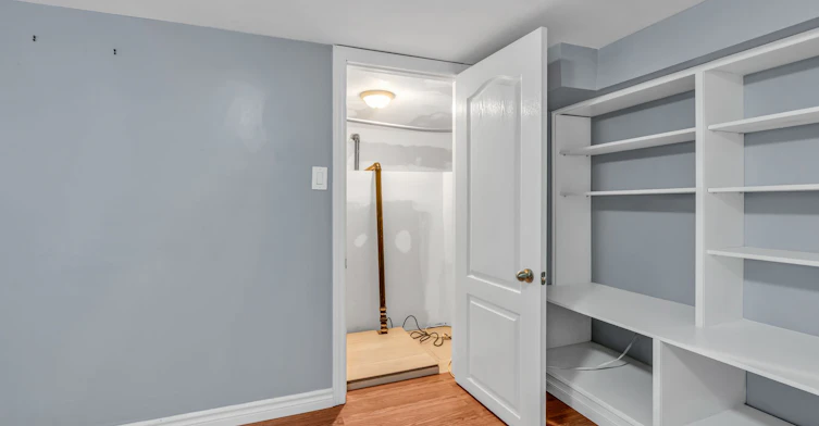 65 Kirknewton Road, Toronto, ON, M6E 3X9 - 29