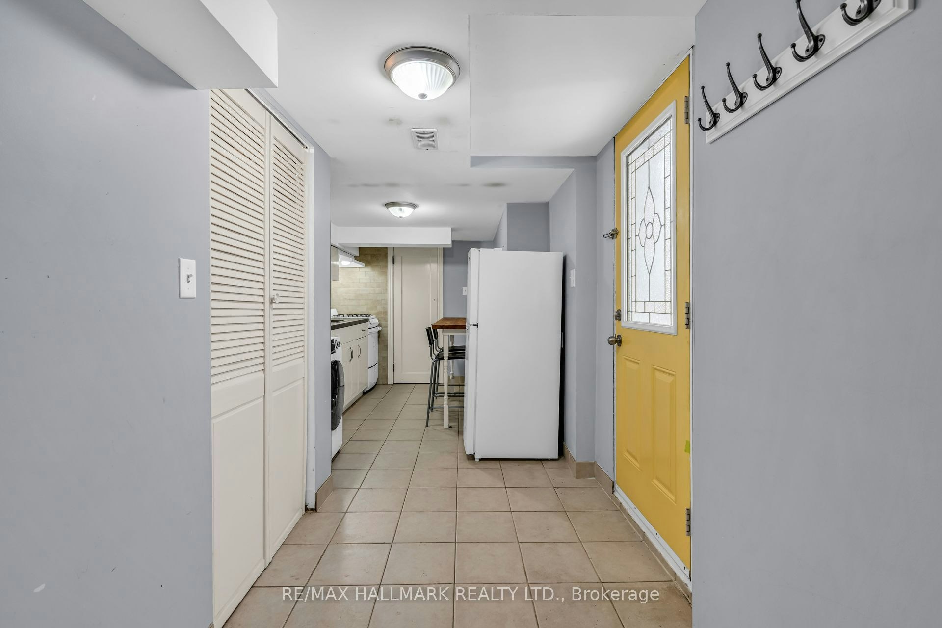 65 Kirknewton Road, Toronto, ON, M6E 3X9 - 13