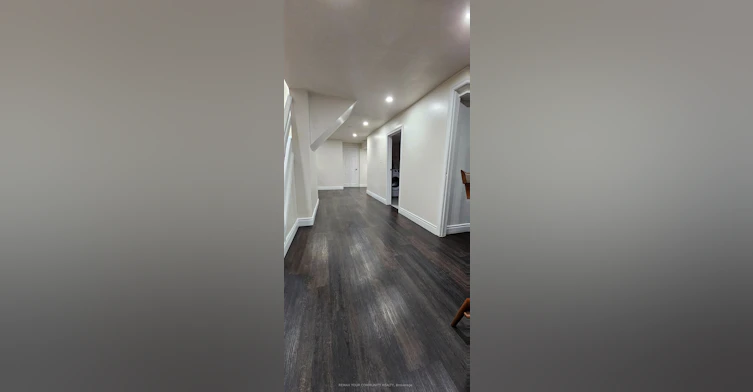 51 Davelayne Road, Toronto, ON, M9M 2A6 - 10