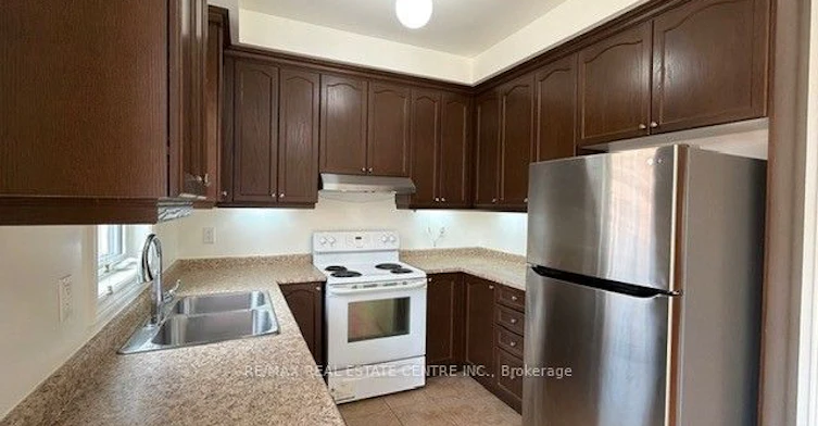 759 Asleton Boulevard, Milton, ON, L9T 8K3 - 12