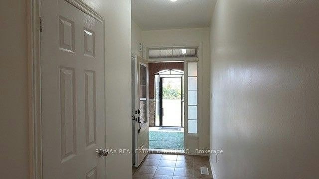 759 Asleton Boulevard, Milton, ON, L9T 8K3 - 6