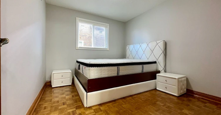 Upper Level-13 Milford Crescent, Brampton, ON, L6S 3E3 - 28
