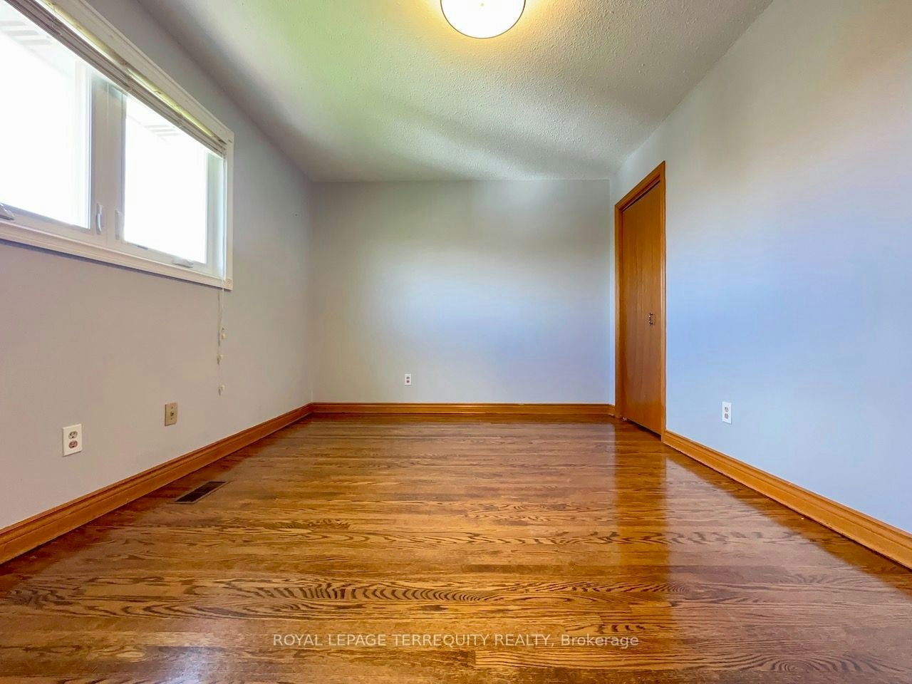 Upper Level-13 Milford Crescent, Brampton, ON, L6S 3E3 - 16