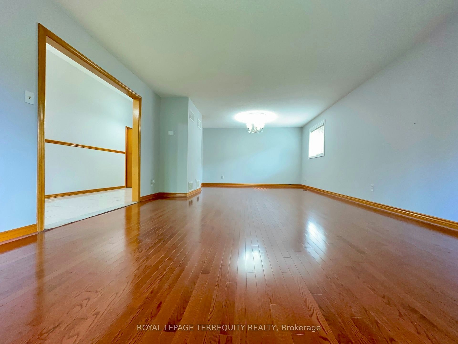 Upper Level-13 Milford Crescent, Brampton, ON, L6S 3E3 - 9