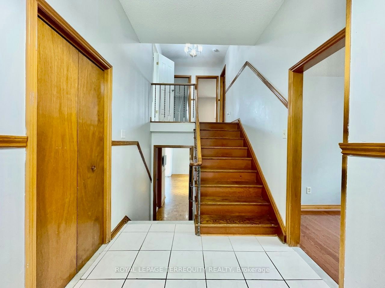 Upper Level-13 Milford Crescent, Brampton, ON, L6S 3E3 - 11