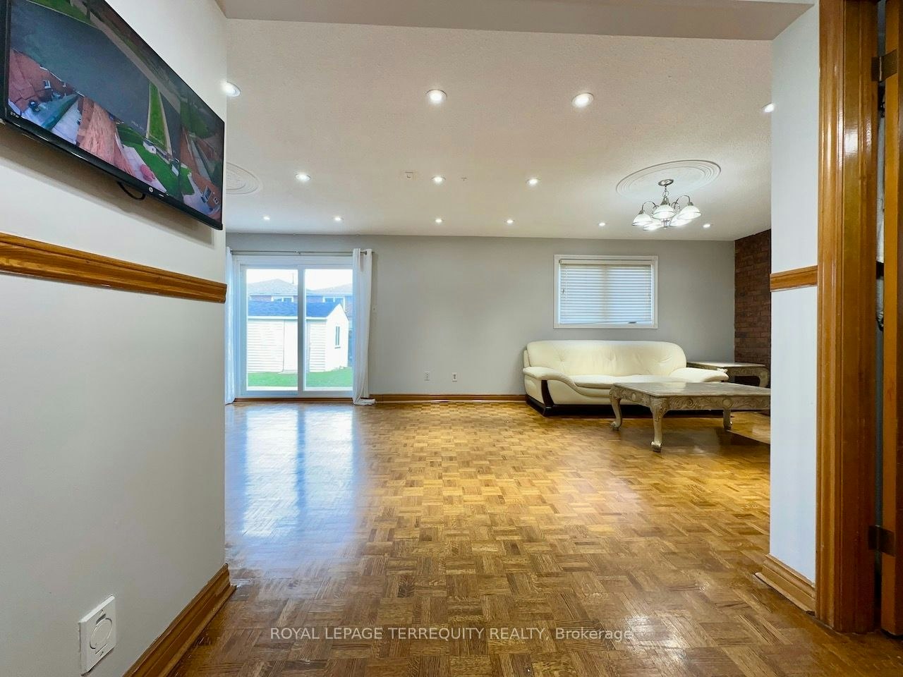 Upper Level-13 Milford Crescent, Brampton, ON, L6S 3E3 - 29