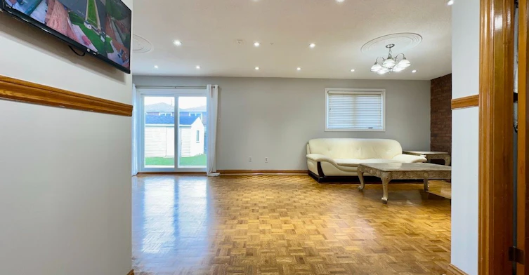 Upper Level-13 Milford Crescent, Brampton, ON, L6S 3E3 - 29