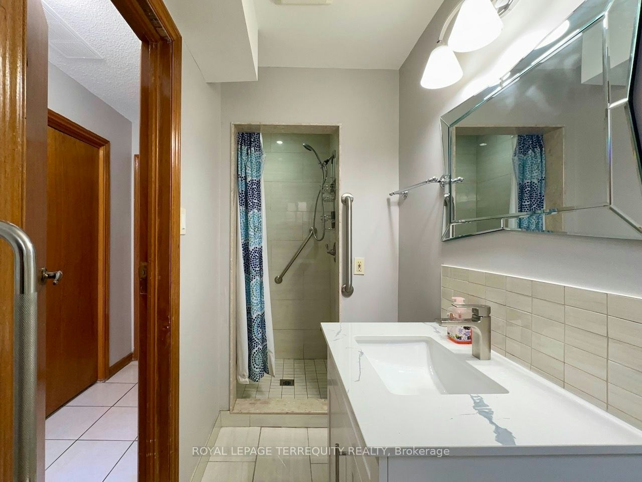 Upper Level-13 Milford Crescent, Brampton, ON, L6S 3E3 - 26