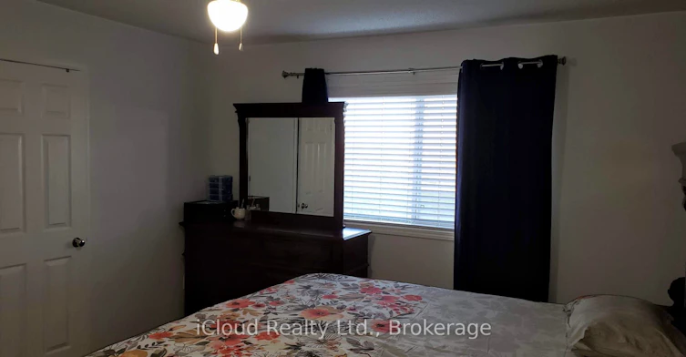 1675 Samuelson Circle, Mississauga, ON, L5N 7Z8 - 9