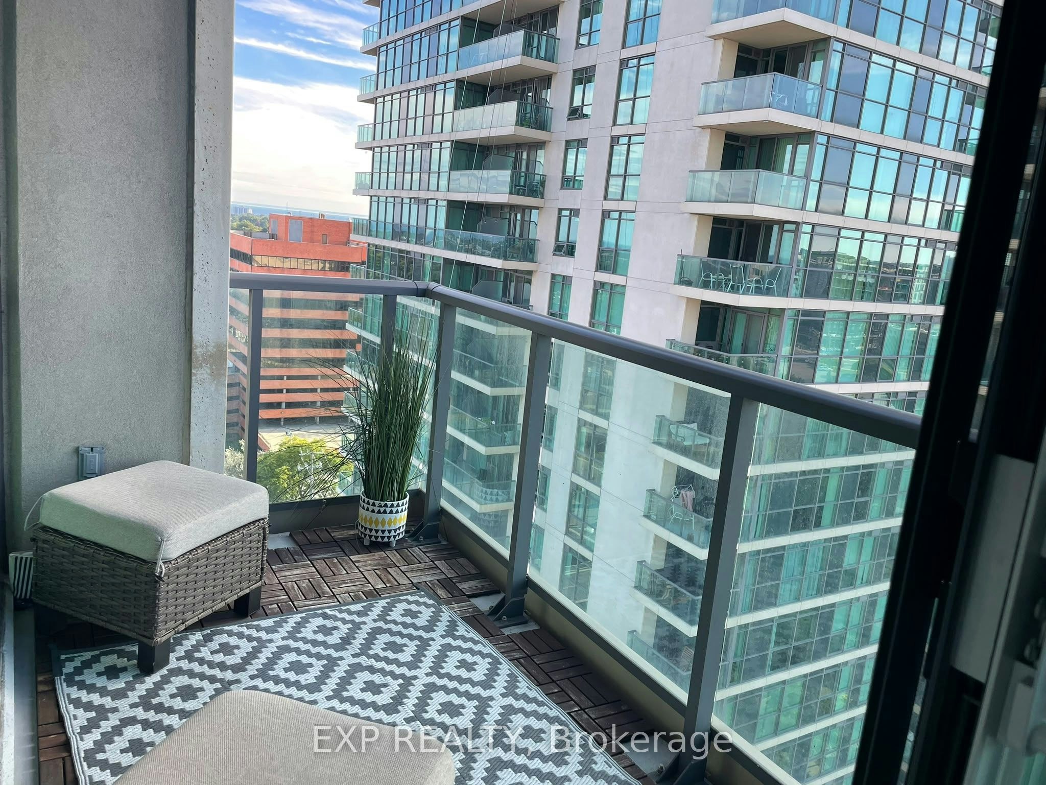 1611-205 Sherway Gardens Road, Toronto, ON, M9C 0A5 - 11