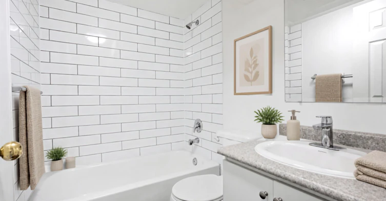 1187L-1187 Lansdowne Avenue, Toronto, ON, M6H 3Z7 - 6