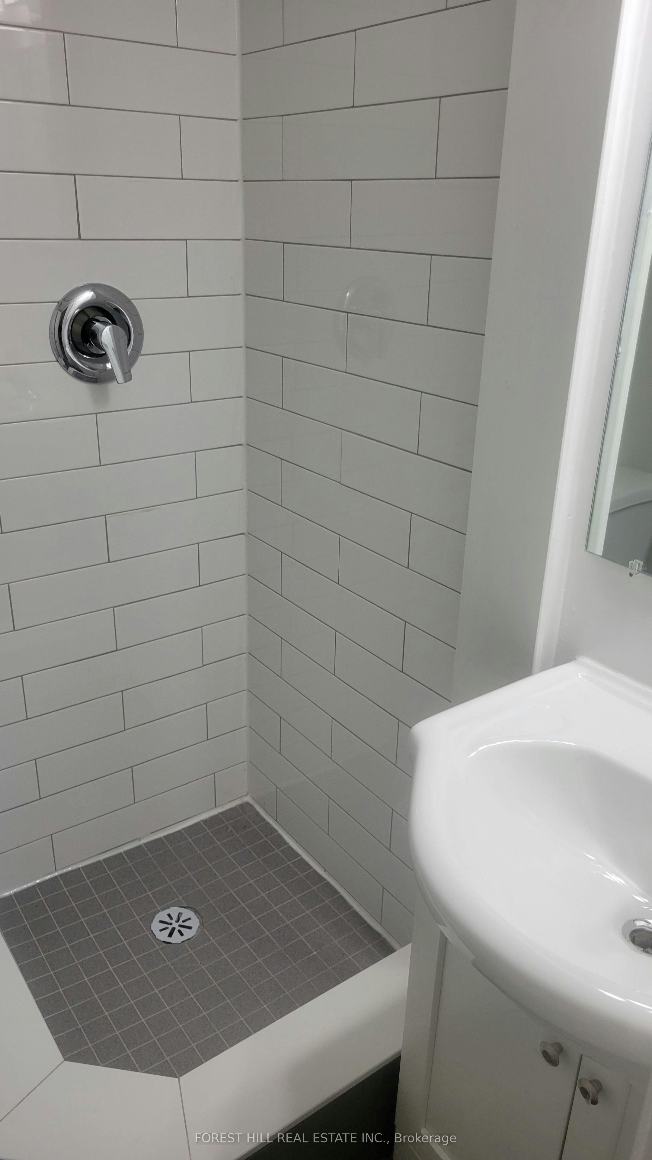 1187 Lower-1187 Lansdowne Avenue, Toronto, ON, M6H 3Z7 - 7