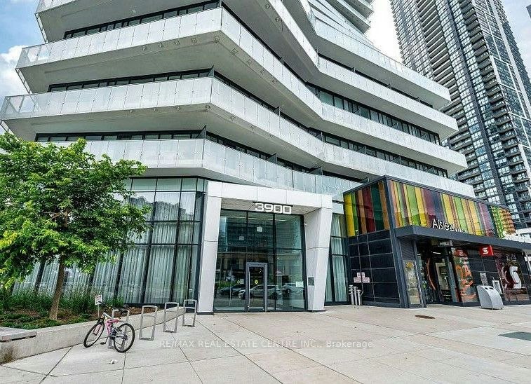 605-3900 Confederation Parkway, Mississauga, ON, L5B 0M3