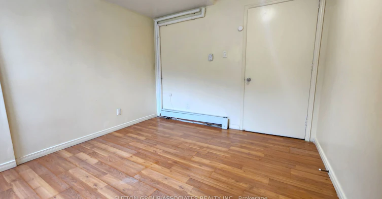 102-3 Greenbrook Drive, Toronto, ON, M6M 2J8 - 19