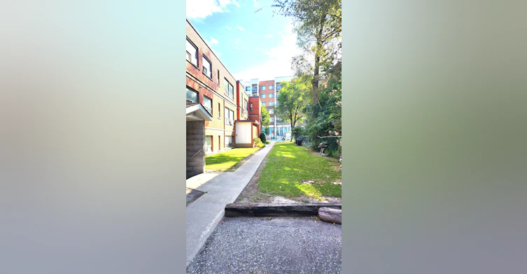 102-3 Greenbrook Drive, Toronto, ON, M6M 2J8 - 23