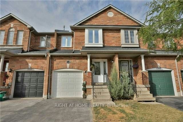5162 Falconcrest Drive, Burlington, ON, L7L 6K6