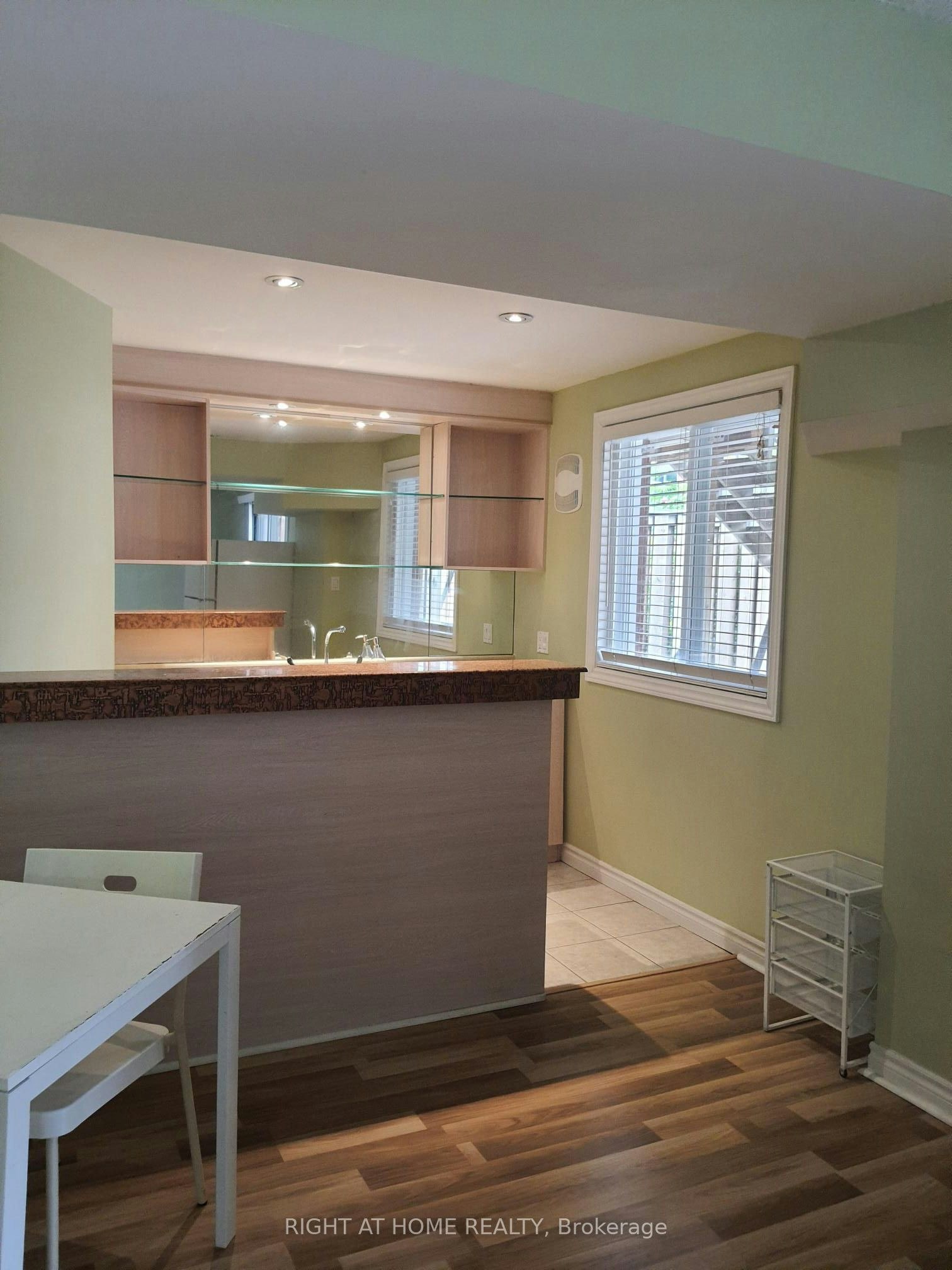 5260 Floral Hill Basement Crescent, Mississauga, ON, L5V 1V4 - 7