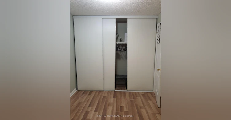 5260 Floral Hill Basement Crescent, Mississauga, ON, L5V 1V4 - 12