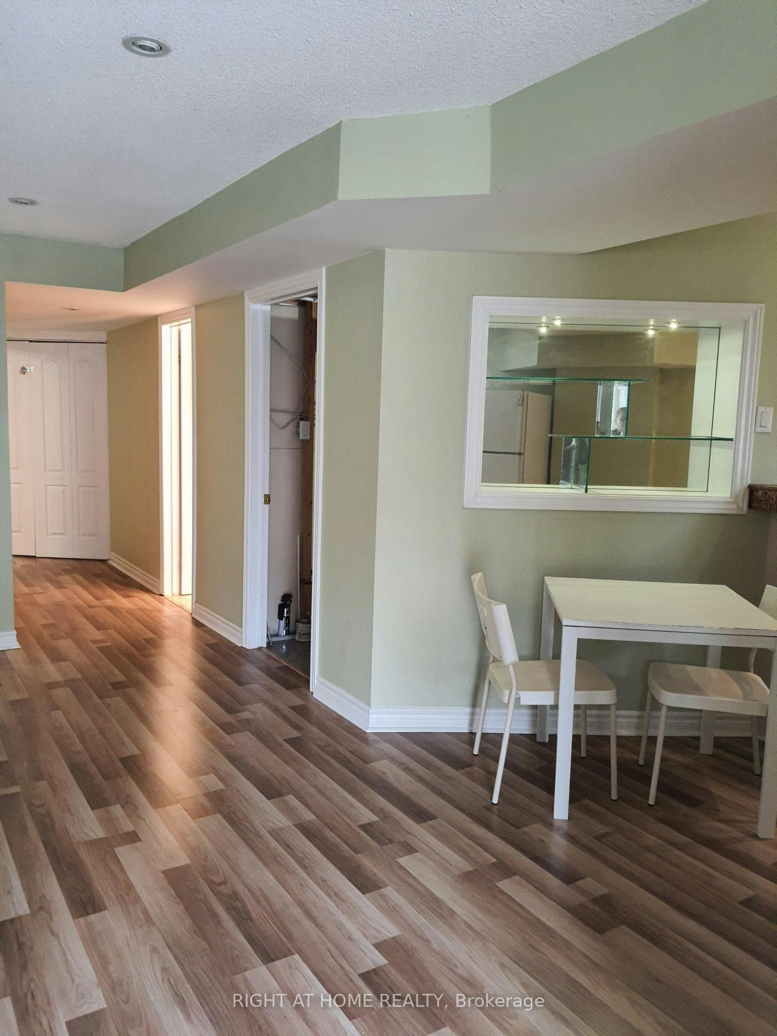 5260 Floral Hill Basement Crescent, Mississauga, ON, L5V 1V4 - 6